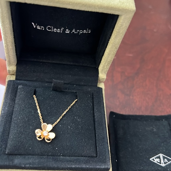 Van Cleef & Arpels mini frivole Necklace 18 K - Picture 5 of 11